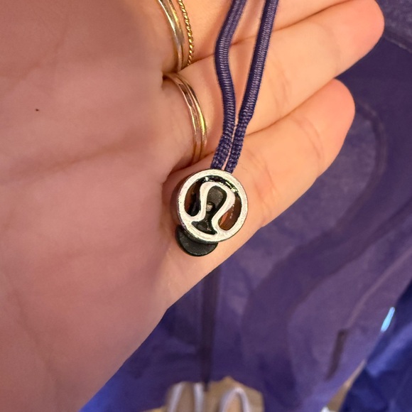 Lululemon In Stride Jacket Heathered Concord Grape OG Luon Blend Size 2 EUC - Picture 8 of 12